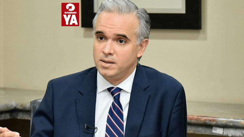 Ministro de Educación se pronuncia sobre caso de estudiante en Santiago - Imagen