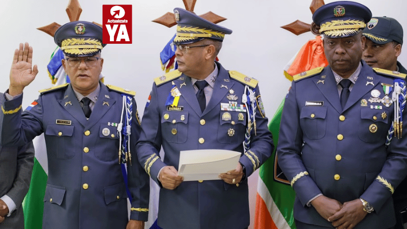 Director de la Policía Nacional posesiona al nuevo titular de la DIGESETT - Imagen